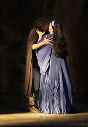 Recensione Opera Tosca Multipromo Opera Festival Firenze - bacio di Radames – Dimitra Theodossiou e Ignacio Encinas