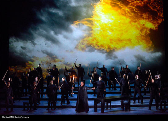Recensione opera lirica Il Trovatore in scena al Teatro La Fenice di Venezia - Settembre 2022